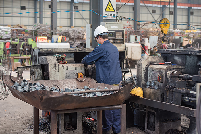 宜州网架锥头车间